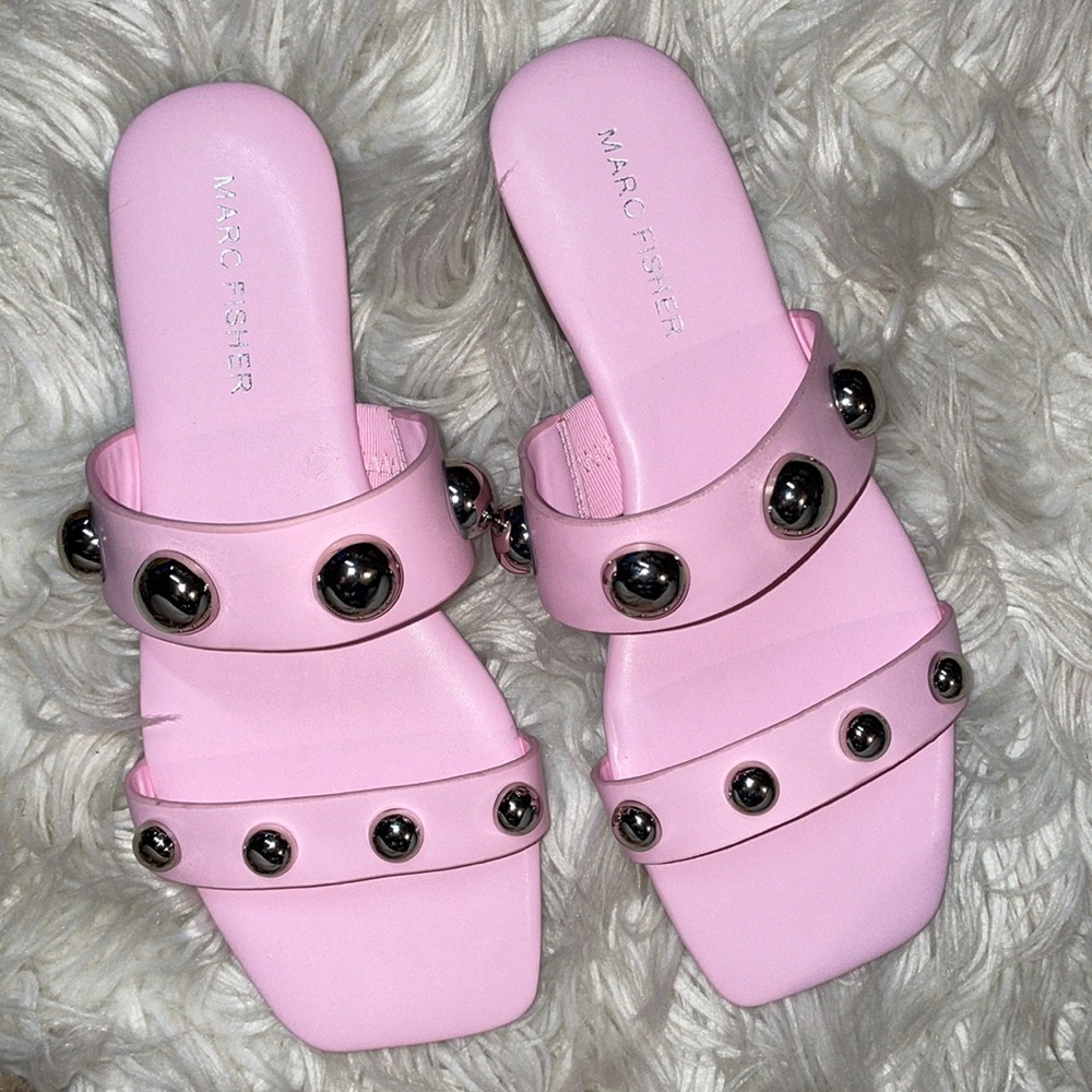 Marc Fisher Sandals